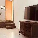 Studio Relampago