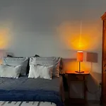 Studio Relampago